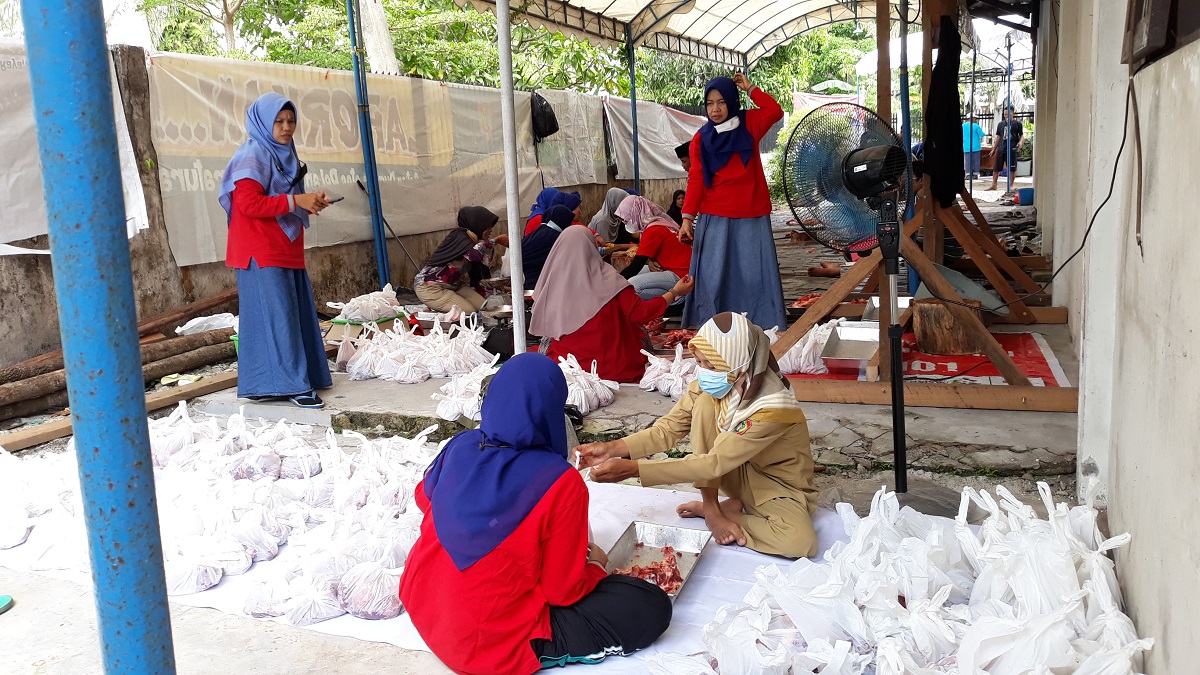 Rayakan Iduladha 1443 Hijriah, Disbun Prov. Kalteng Potong Tiga Ekor Sapi Kurban