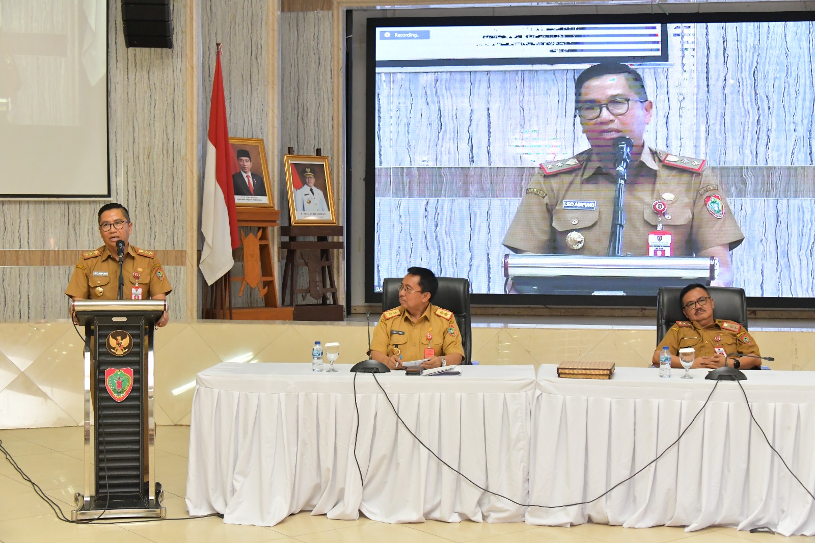 Sertijab Kepala Bappedalitbang Prov. Kalteng dari Pejabat lama Kaspinor ke Leonard S. Ampung