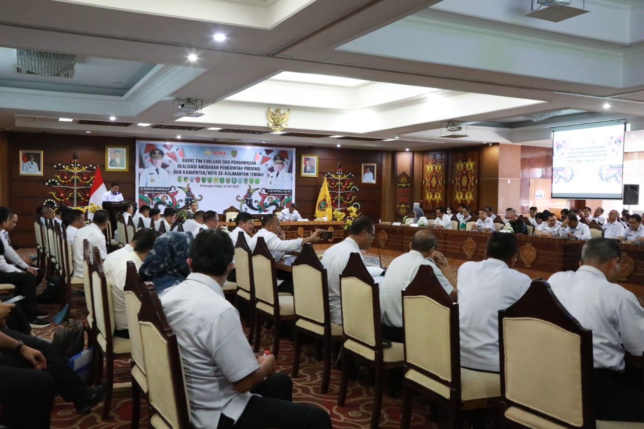 Wagub Edy Pratowo Pimpin Rapat TEPRA Triwulan II Provinsi dan Kabupaten/Kota Sekaligus Rakor Administrasi Pembangunan Se-Kalteng