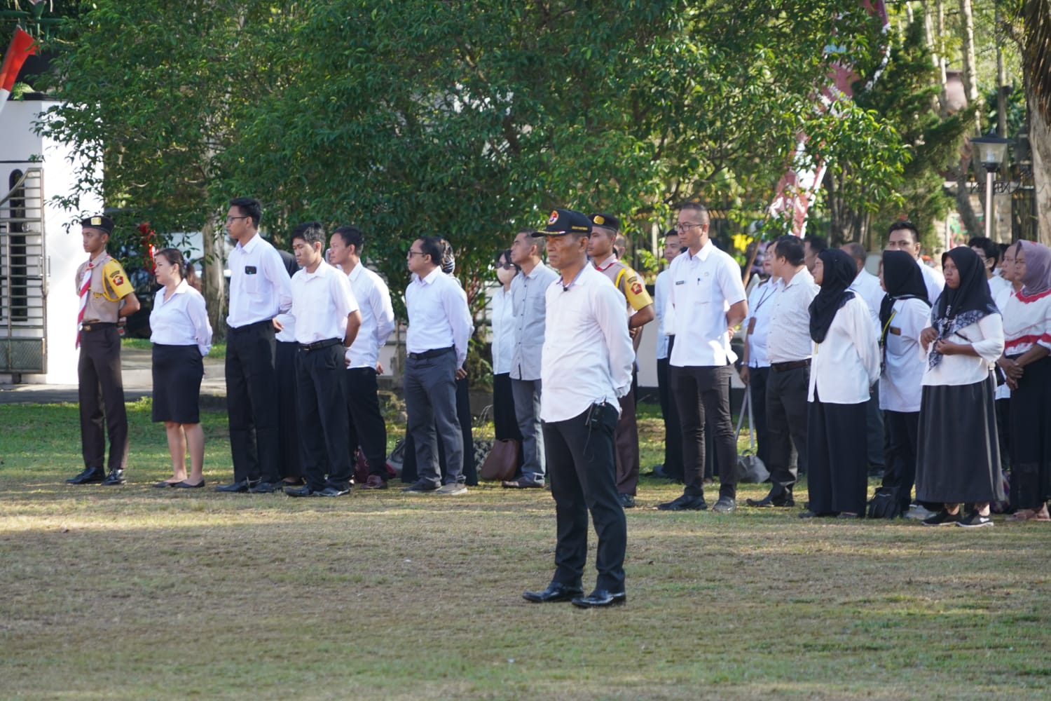 Wagub Edy Pratowo Pimpin Upacara Harkop Ke-76 Tingkat Prov. Kalteng