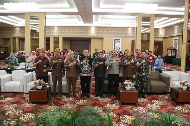 Plh. Asisten Pemkesra Maskur Buka Sosialisasi Jiwa Semangat Nilai - Nilai 1945