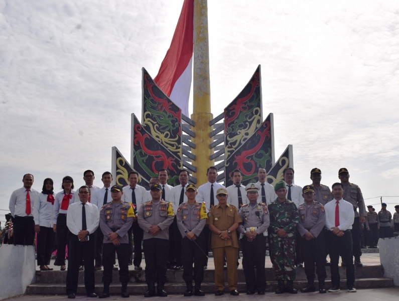 Bendera Merah Putih Raksasa Kembali Berkibar