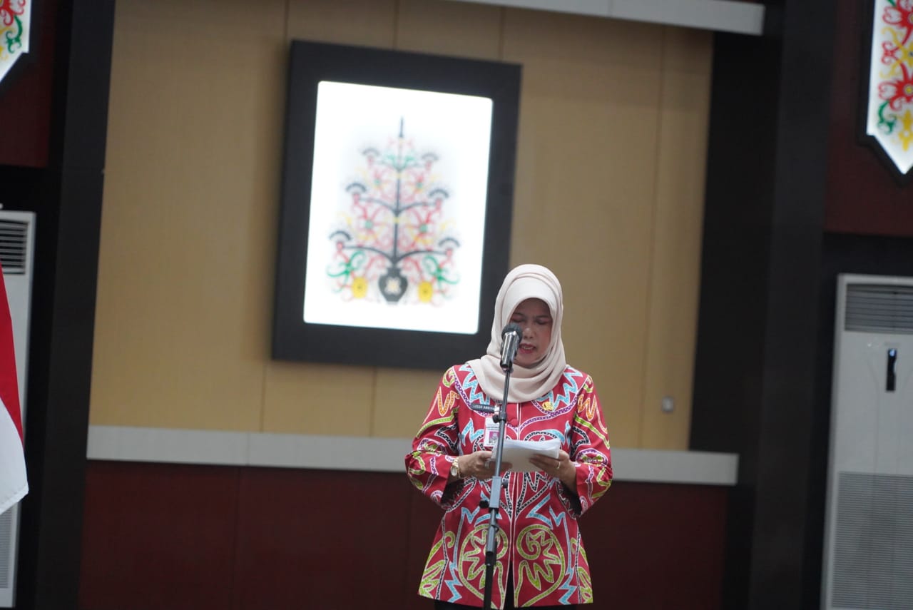 Wagub Edy Pratowo Lantik dan Ambil Sumpah/Janji Pejabat Administrator dan Pejabat Pengawas di Lingkungan Pemprov. Kalteng