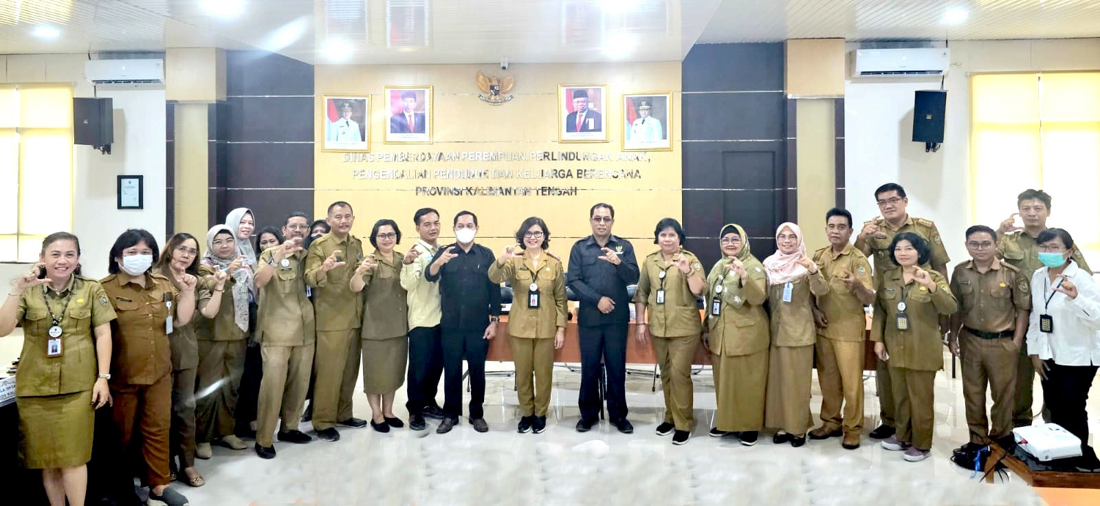 Dinas P3APPKB Terima Visitasi Monev Komisi Informasi Kalteng