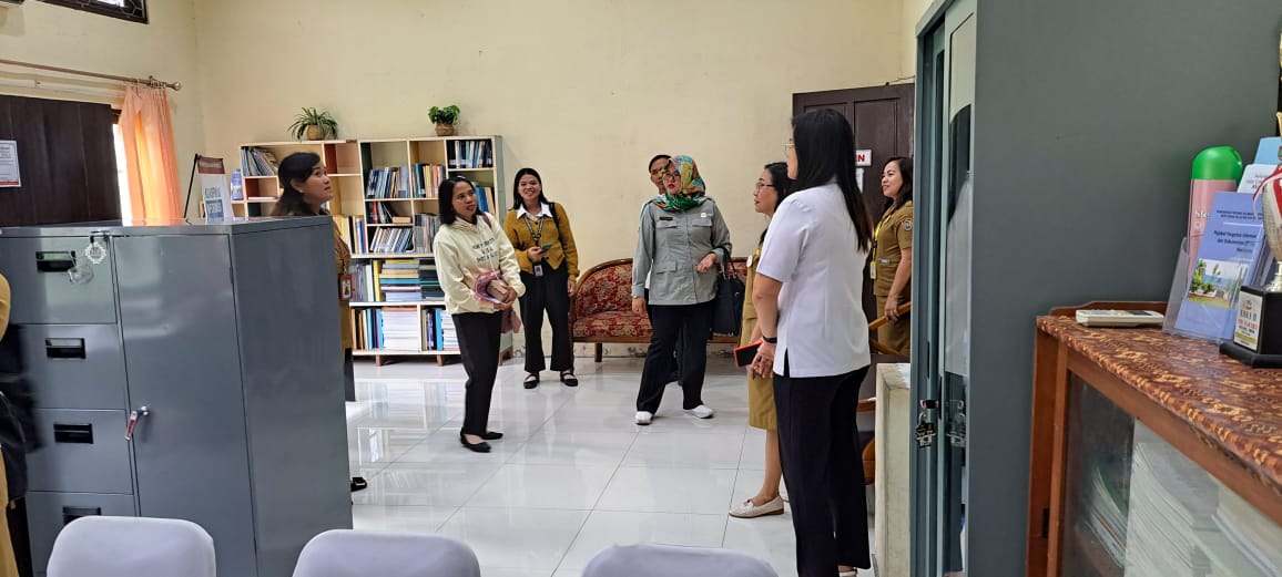 Dukung Keterbukaan Informasi Publik, Dislutkan Prov. Kalteng Terima Visitasi Komisi Informasi