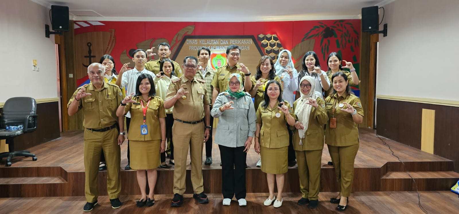 Dukung Keterbukaan Informasi Publik, Dislutkan Prov. Kalteng Terima Visitasi Komisi Informasi