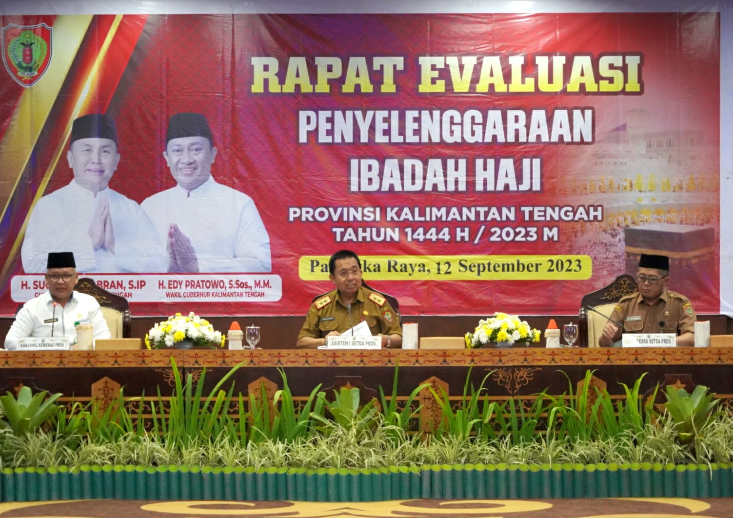 Asisten Pemerintahan dan Kesra Kaspinor Buka Rapat Evaluasi  Penyelenggaraan Ibadah Haji Provinsi Kalteng Tahun 2023