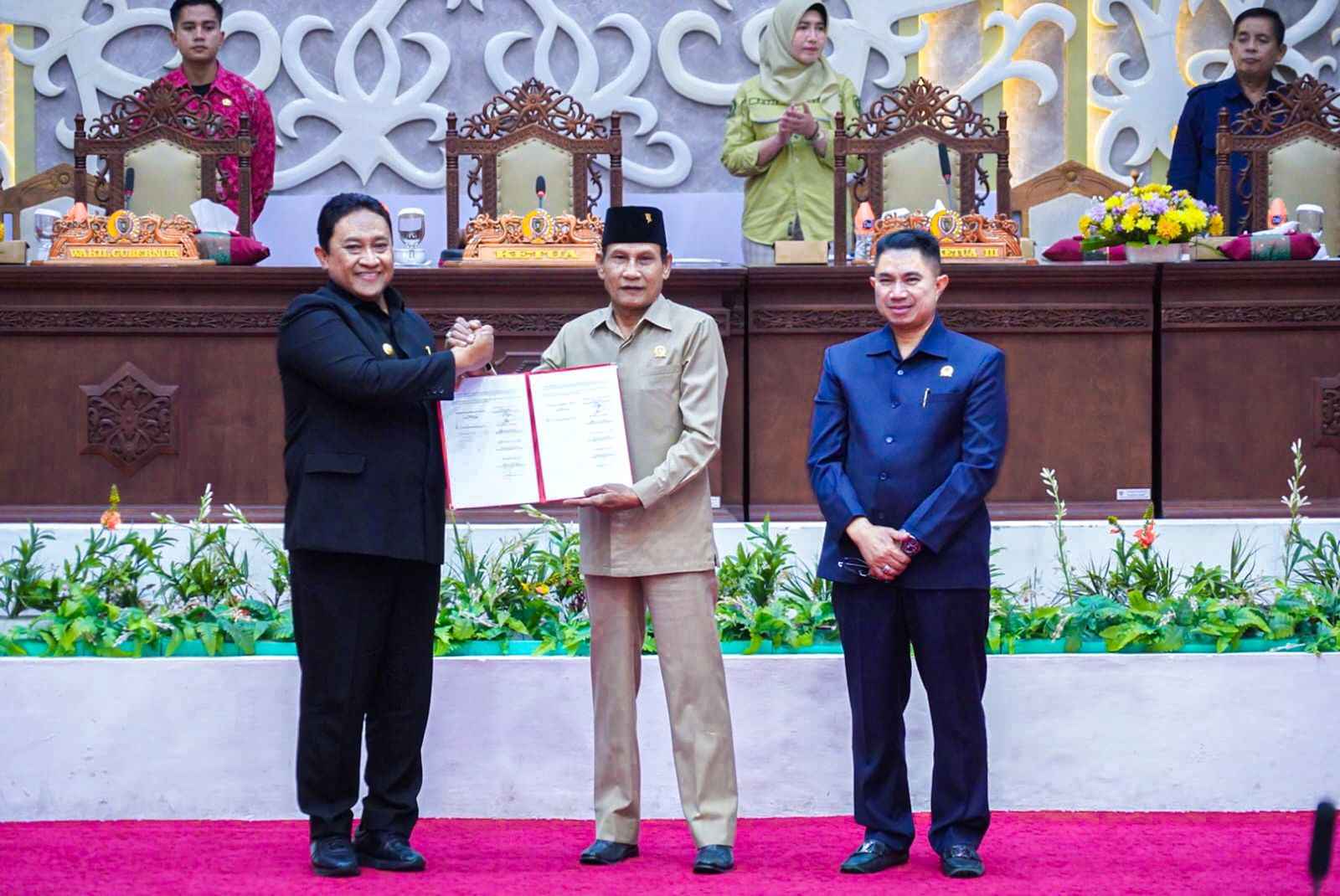 APBD Perubahan 2025 Disahkan, Wagub Edy Pratowo: Anggaran Harus Tepat Guna dan Efisien