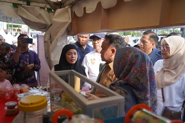 Gubernur Sugianto Sabran Buka  Gebyar UMKM di Wilayah Timur Provinsi Kalteng