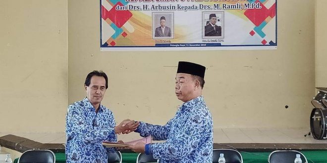 Jabatan Kepala SMAN 5 Palangka Raya Berganti