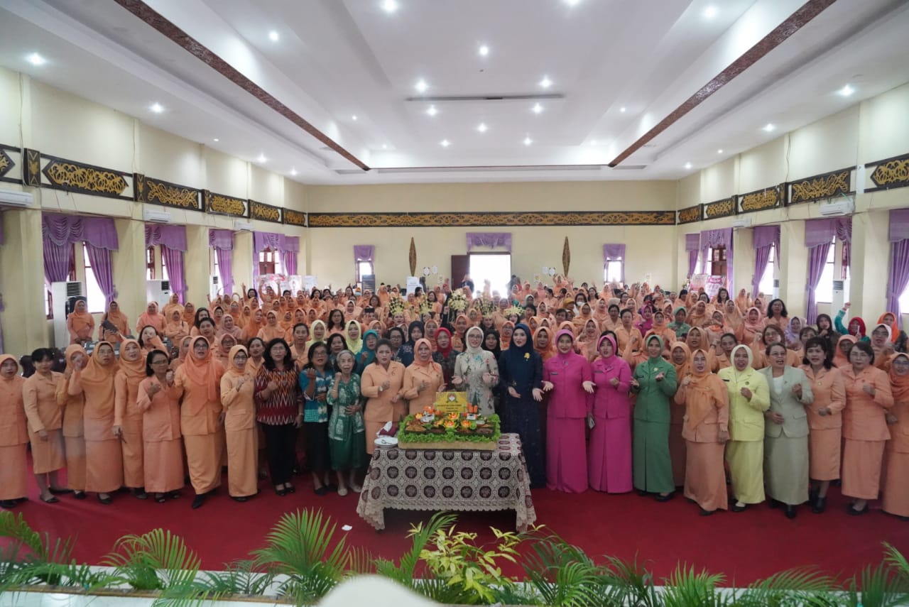 Penasihat DWP Prov. Kalteng, Ivo Sugianto Sabran Hadiri Peringatan HUT DWP ke 24 Tahun 2023