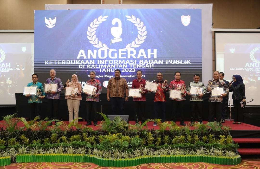 Badan Kesbangpol Prov. Kalteng Raih Predikat Cukup Informatif pada Penganugerahan Keterbukaan Publik Prov. Kalteng Tahun 2023