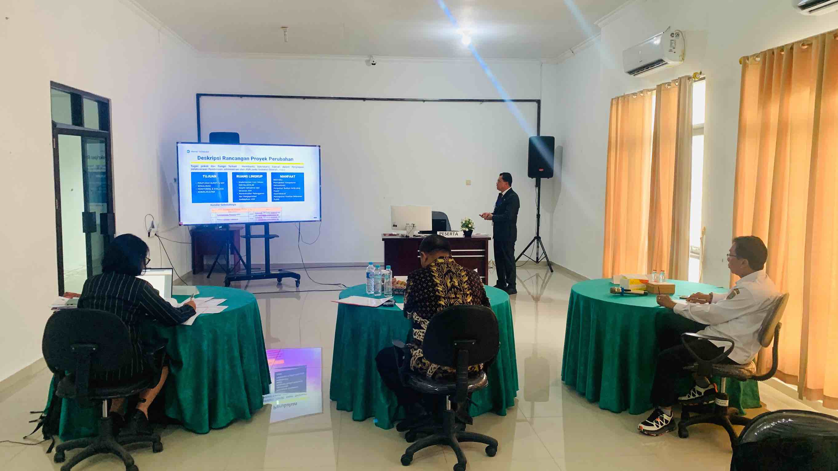 BPSDM Prov. Kalteng Selenggarakan Seminar Proper PKN II Angkatan XXXIII Prov. Kalteng Tahun 2024