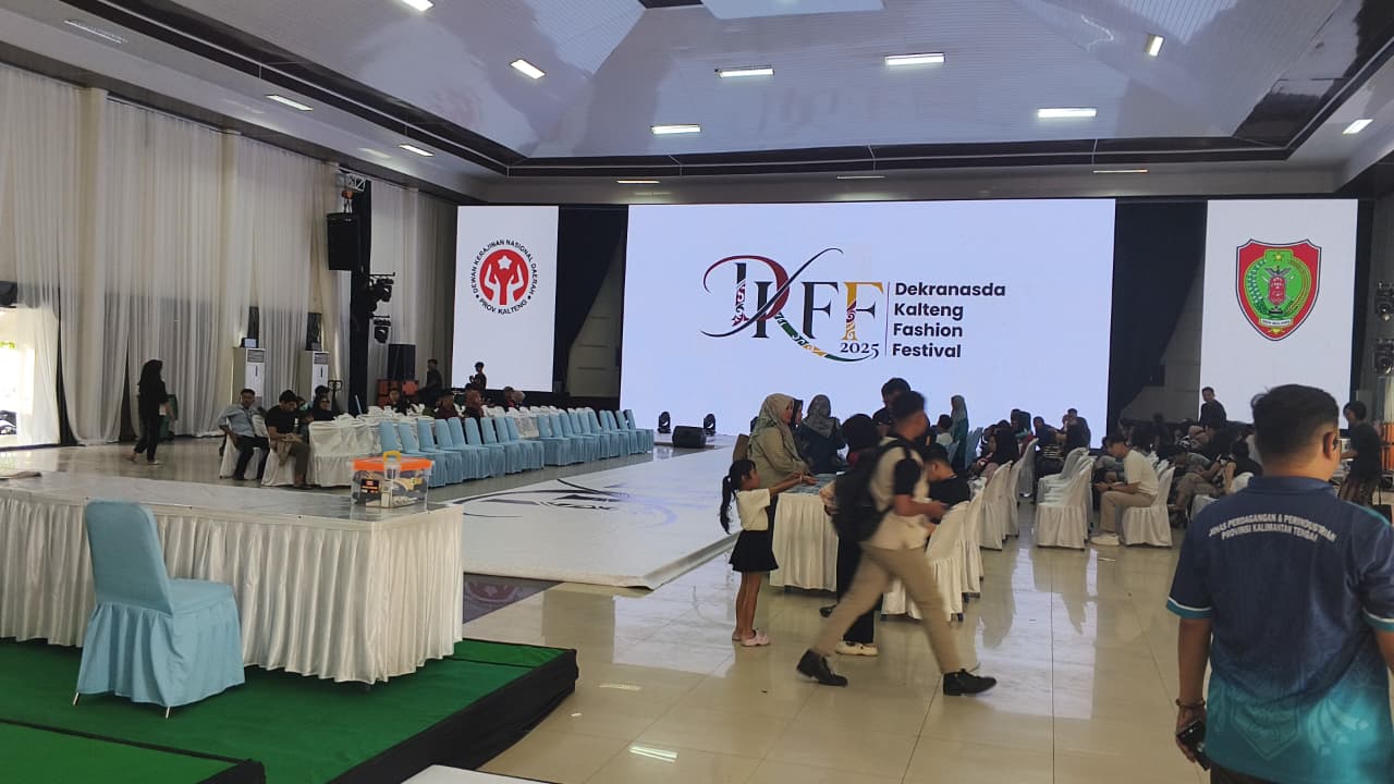 Dekranasda Kalteng Laksanakan Technical Meeting Persiapan Fashion Show Festival 2025 di GPU Tambun Bungai