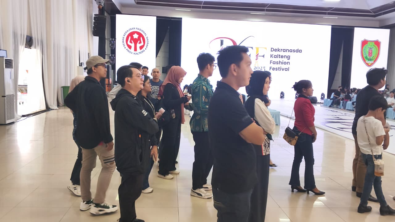Dekranasda Kalteng Laksanakan Technical Meeting Persiapan Fashion Show Festival 2025 di GPU Tambun Bungai