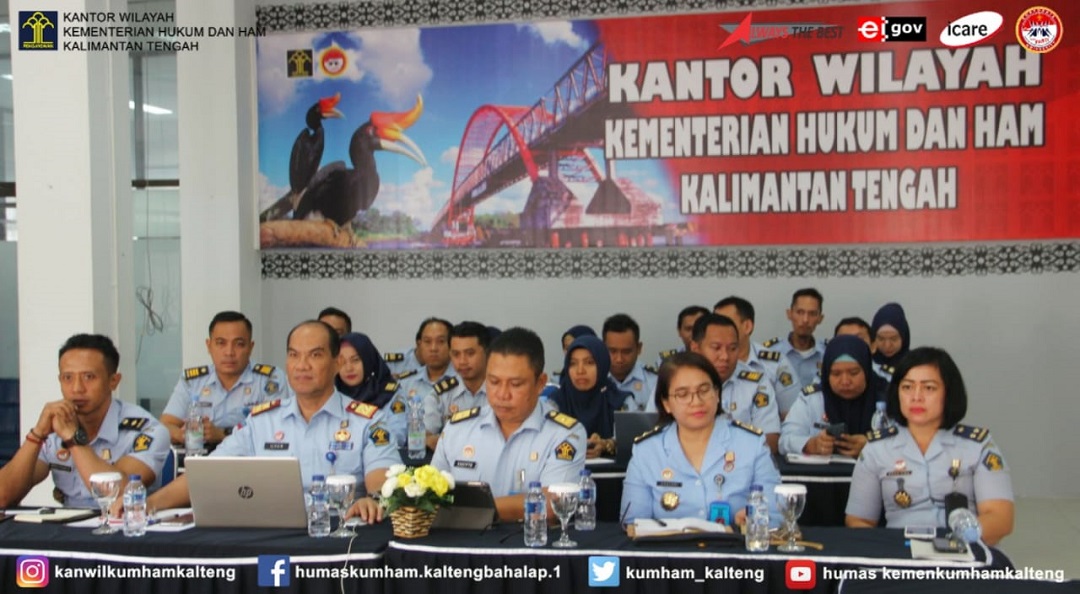 Kakanwil Kemenkumham Kalteng Beserta Jajaran Ikuti Pelatihan Penguatan Pengharmonisasian Rancangan Perda Melalui Teleconference dan E-Learning