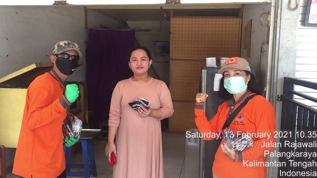 Sosialisasi dan Edukasi Penyadartahuan Masyarakat Pentingnya Menggunakan Masker