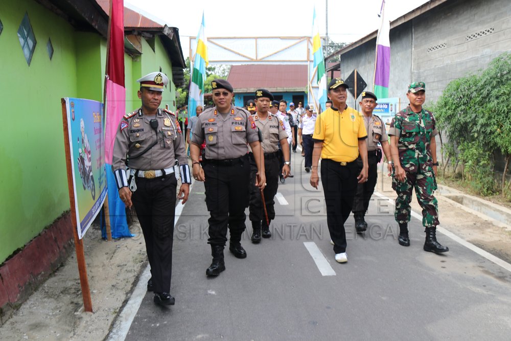 Bupati Sukamara mencanangkan Kampung Tertib Berlalu Lintas