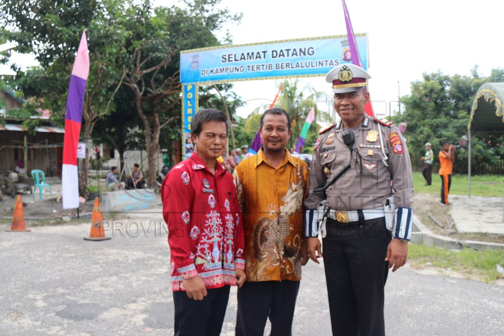 Lurah Mendawai Sukamara Turut Mencanangkan Kampung Tertib Berlalu Lintas 