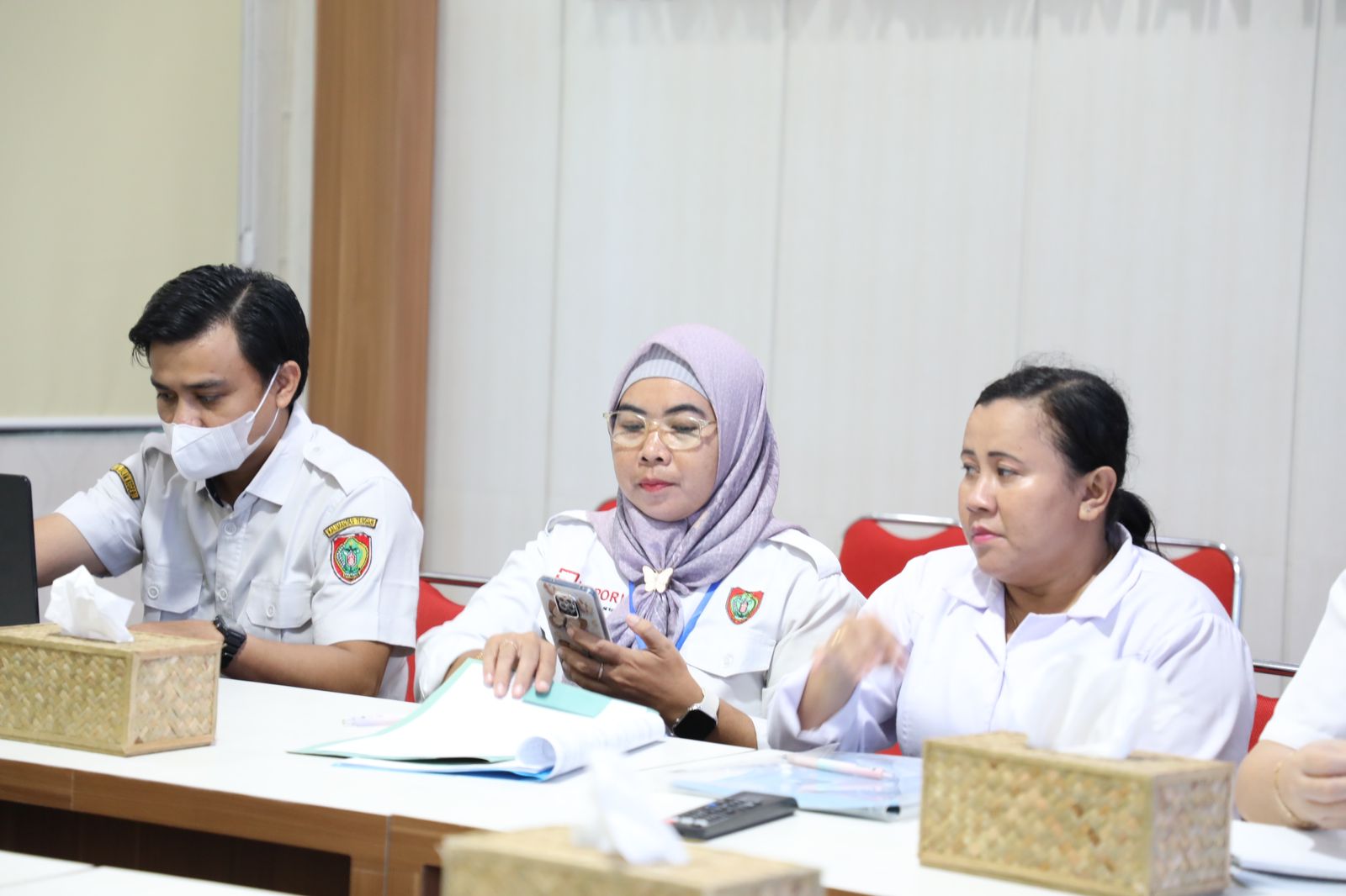 Dinas TPHP Prov. Kalteng Menerima Visitasi PPID Utama Dalam Rangka Pembinaan PPID Pelaksana