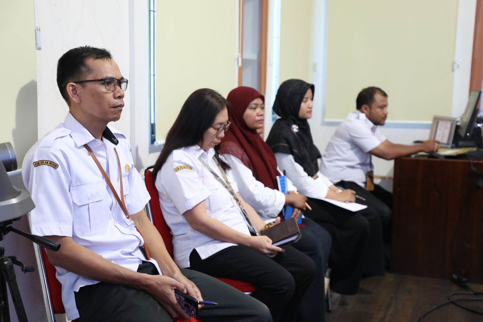 Dinas TPHP Prov. Kalteng Menerima Visitasi PPID Utama Dalam Rangka Pembinaan PPID Pelaksana