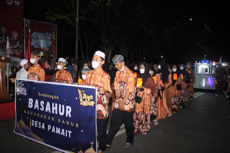 Menjaga Tradisi Ramadan, Pemkab Barsel dan Pemuda Pancasila Gelar Lomba Tanglong/Bagarakan Sahur 