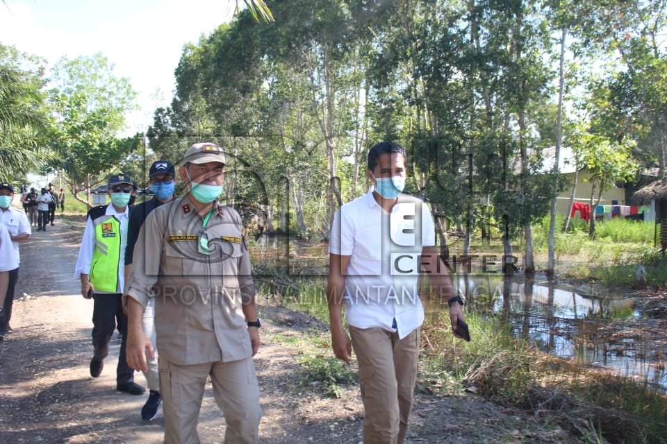 Menteri PUPR Tinjau Infrastruktur Lokasi Food Estate Di Desa Bentuk Jaya Kab. Kapuas