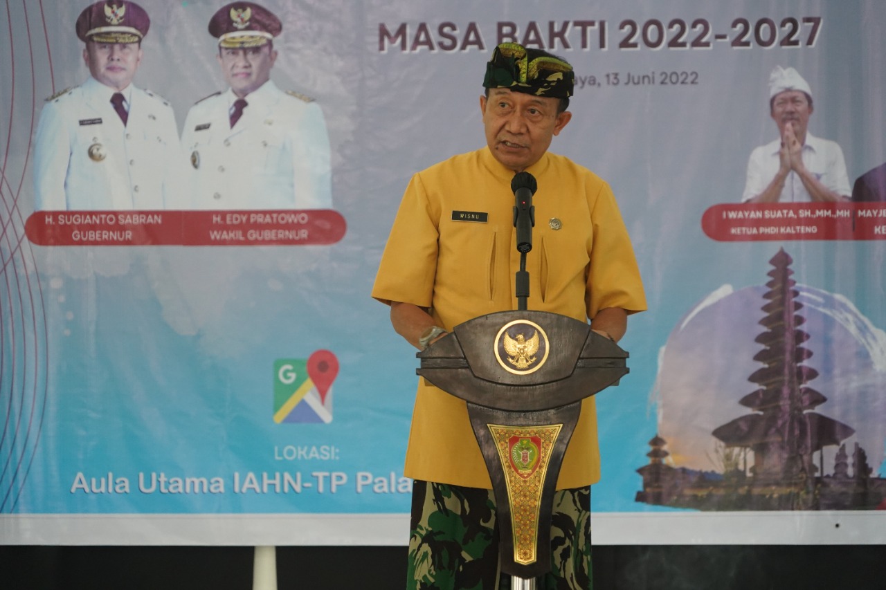 Sekretaris Daerah Nuryakin Hadiri Pelantikan dan Pengukuhan Pengurus Daerah PHDI Provinsi Kalteng Periode 2022-2027