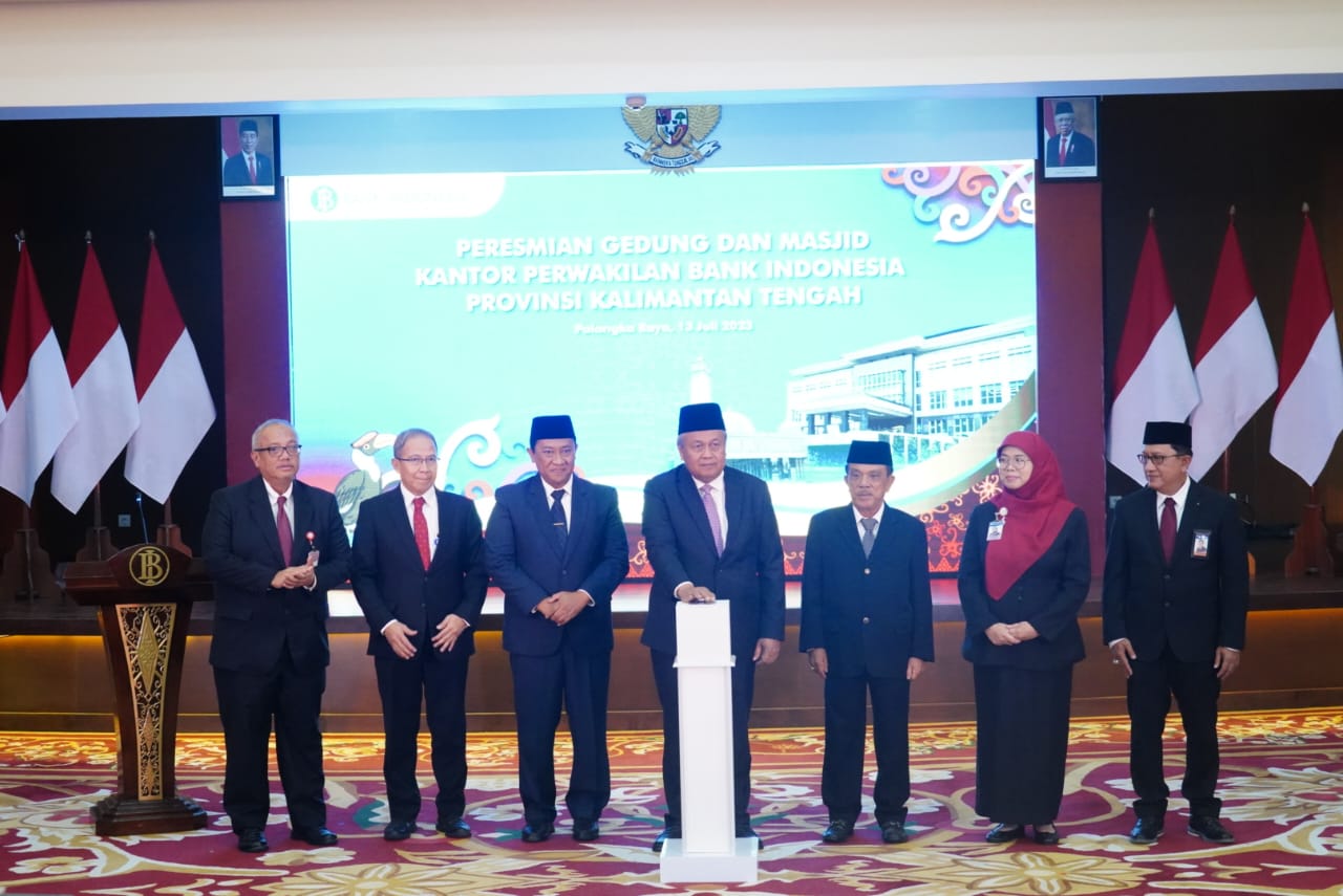 Hadiri Pengukuhan dan Peresmian Gedung Kantor Perwakilan BI Kalteng, Wagub Edy Pratowo Ajak Satukan Langkah Untuk Memajukan Pembangunan dan Perekonomian Daerah