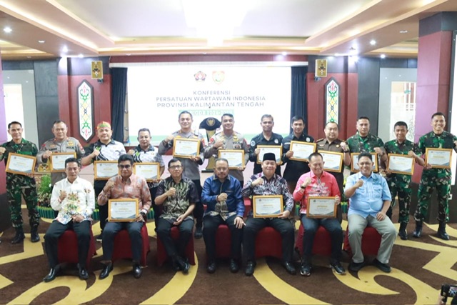 Sekda Nuryakin Buka Konferensi PWI Provinsi Kalteng Tahun 2024