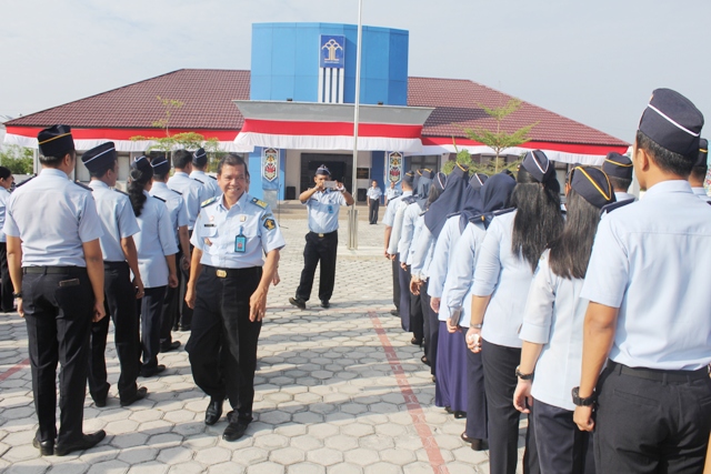 Kanwil Kemenkumham Kalteng Resmi Gunakan Pangkat Dan Atribut Lainnya