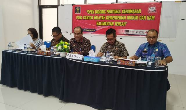 Wujudkan Pengelolaan SDM Protokol dan Humas, Kanwil Hukum dan HAM Kalteng yang PASTI lakukan Open Bidding