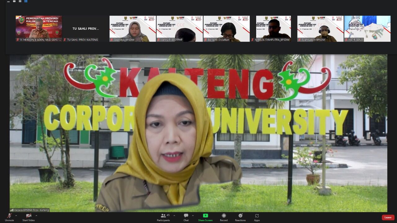 Sahli Gubernur Bidang Pemerintahan, Hukum dan Politik Herson B. Aden Buka Pelatihan Pengadaan Barang Jasa Pemerintah Level-1