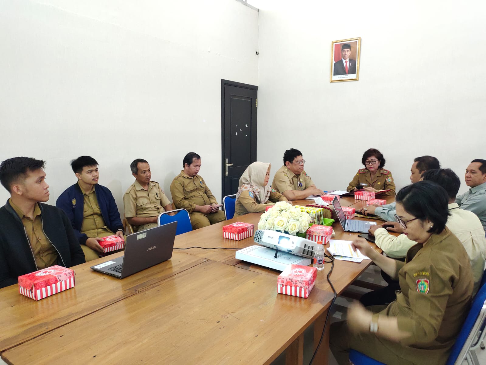 Komisi Informasi Prov. Kalteng Lakukan Visitasi Monev PPID Biro Organisasi