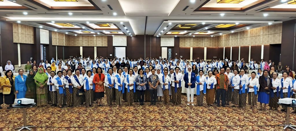 Wakili Gubernur, Kepala DP3APPKB Hadiri Perayaan HUT 100 Tahun Wanita Katolik Republik Indonesia