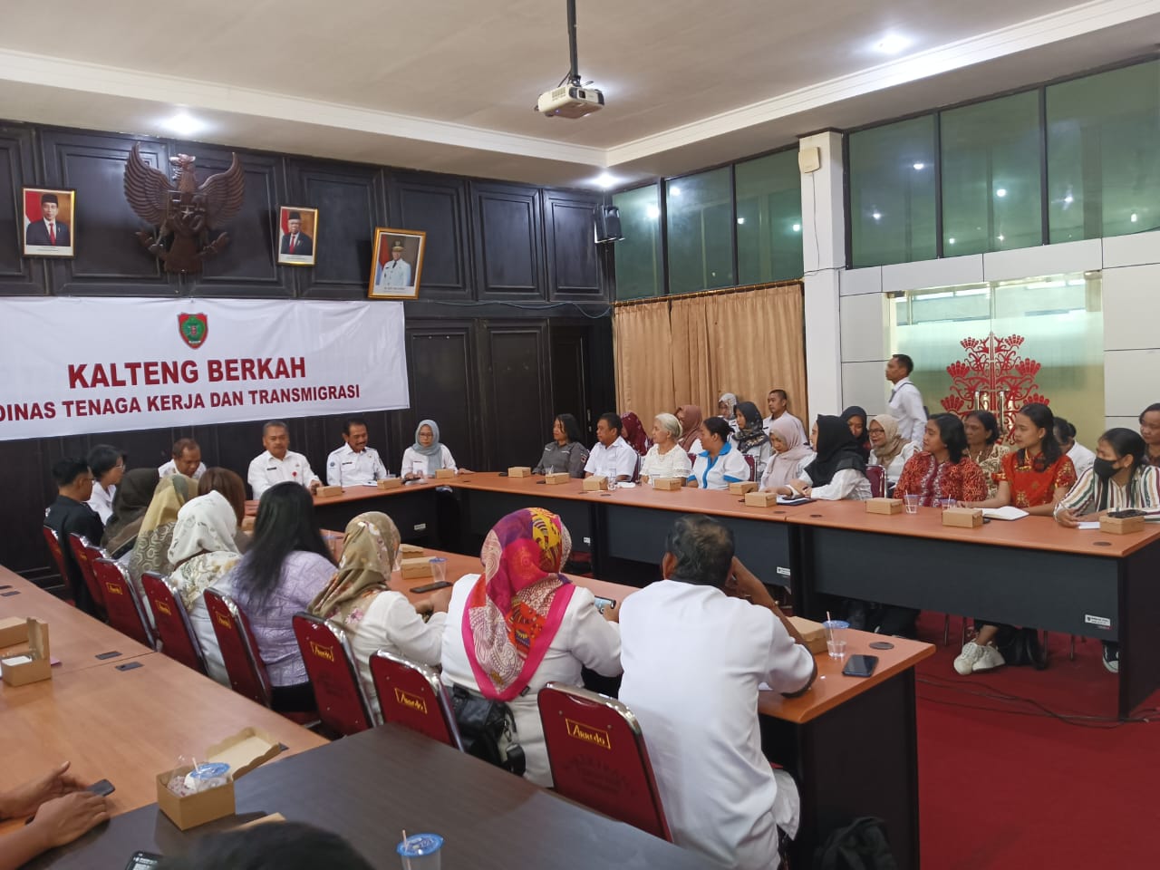 Disnakertrans Prov. Kalteng Siapkan PBJ bagi Lulusan SMA/SMK/Sederajat