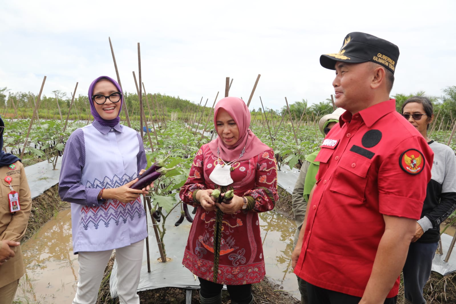 Gubernur Sugianto Sabran : Potensi Pertanian Kalteng Terbuka Lebar Bagi Kaum Milenial yang Optimis dan Siap ``Hantak Siku`` 