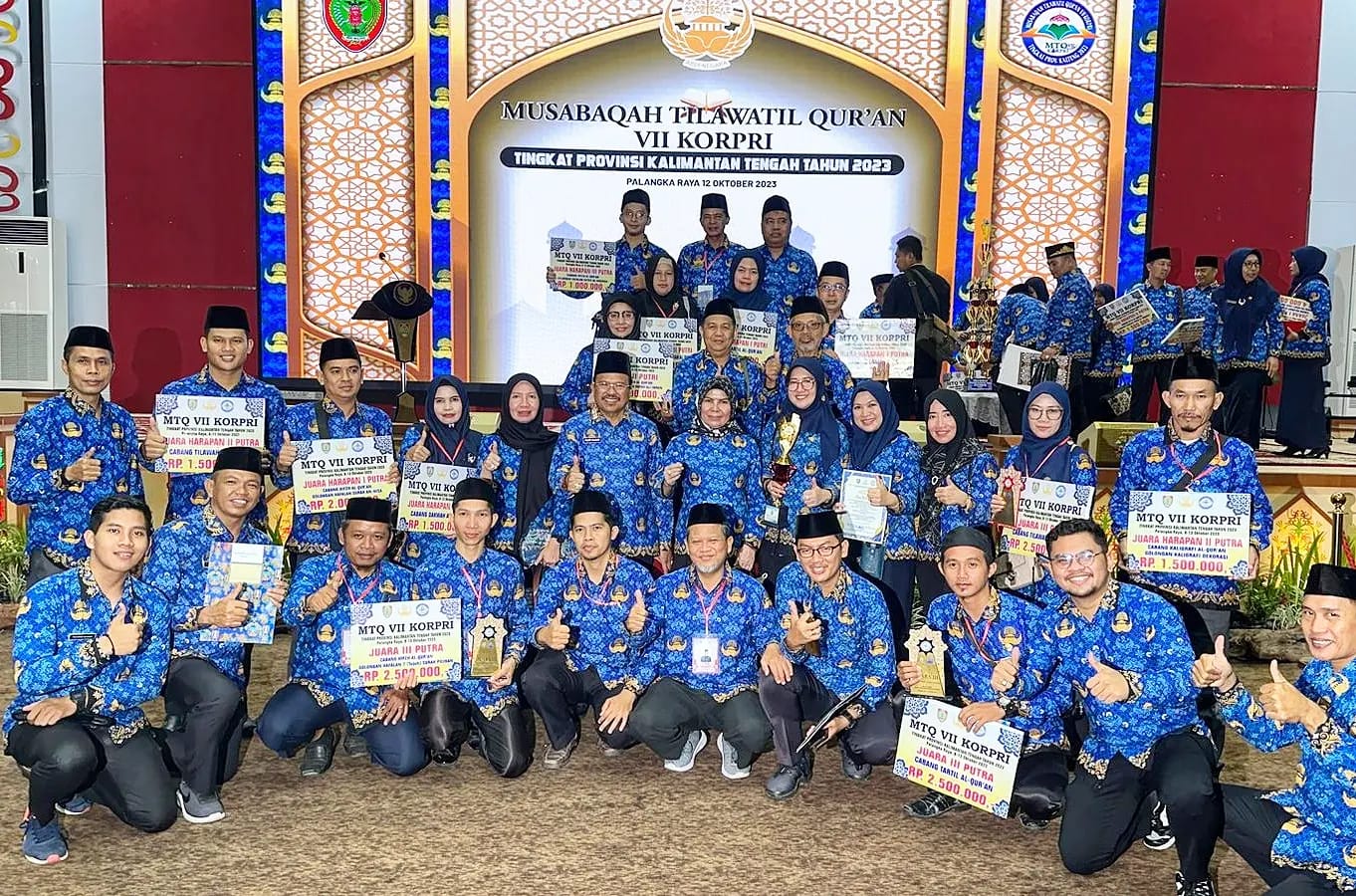 Hadiri Penutupan MTQ KORPRI Kalteng 2023, Sekretaris DPRD H. Pajarudinnoor Raih Juara Narahubung Kafilah Terbaik Kedua