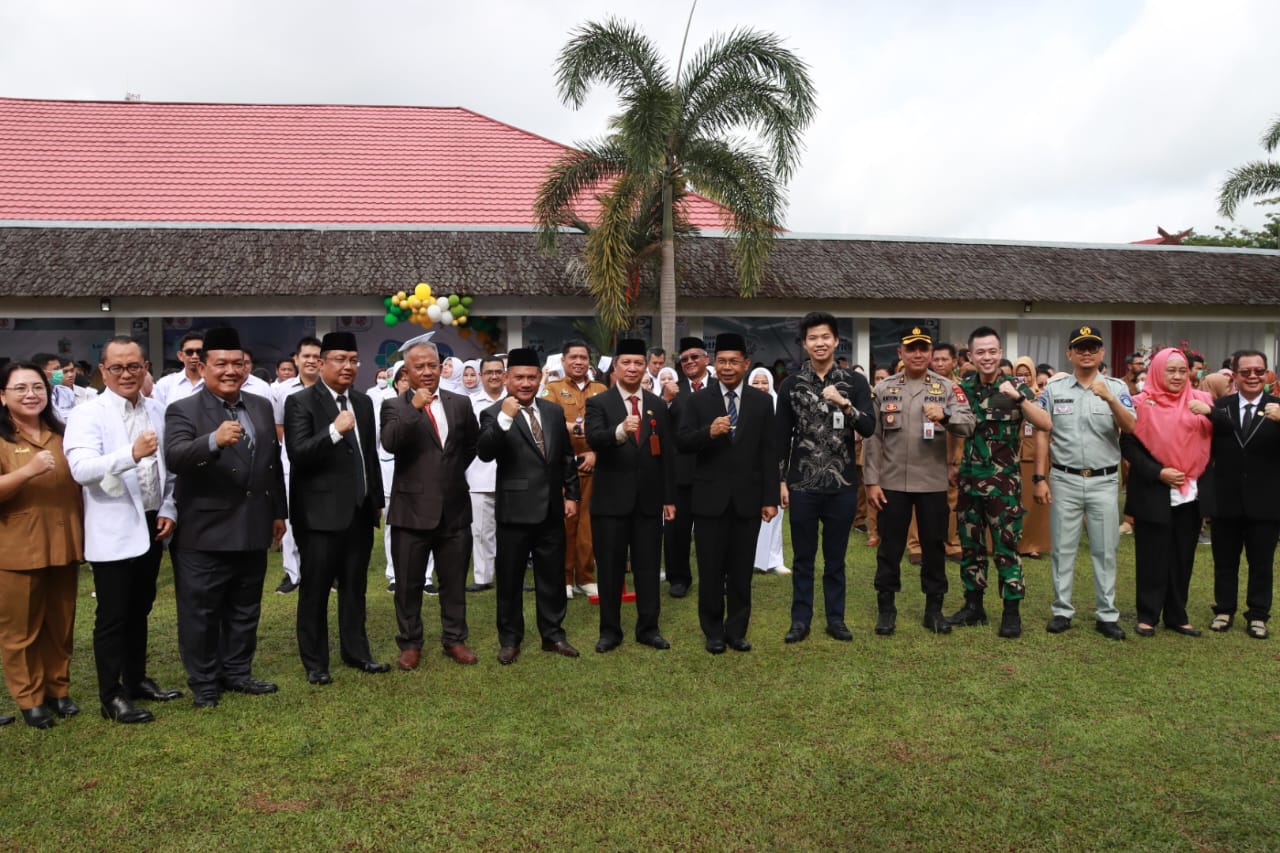 Sahli KSDM Suhaemi Pimpin Upacara HKN Ke-59 Lingkup Provinsi Kalteng
