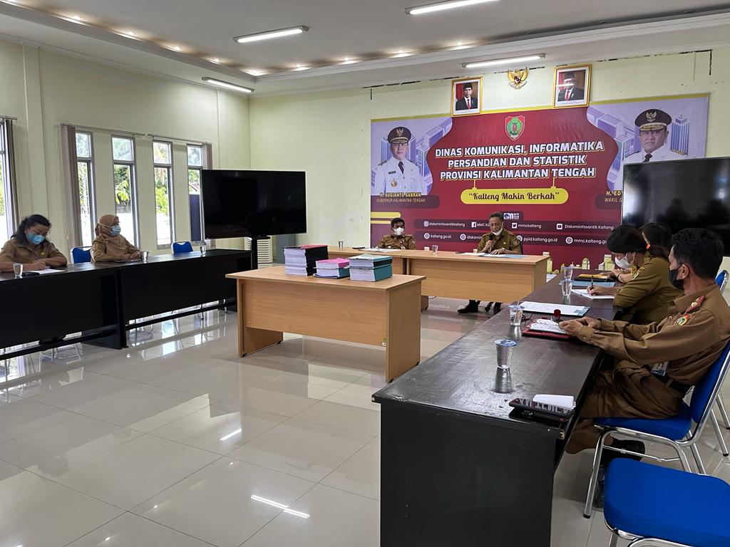 Plt. Kadiskominfosantik Kalteng Apresiasi Kinerja Tim Penilai Pranata Humas Prov. Kalteng