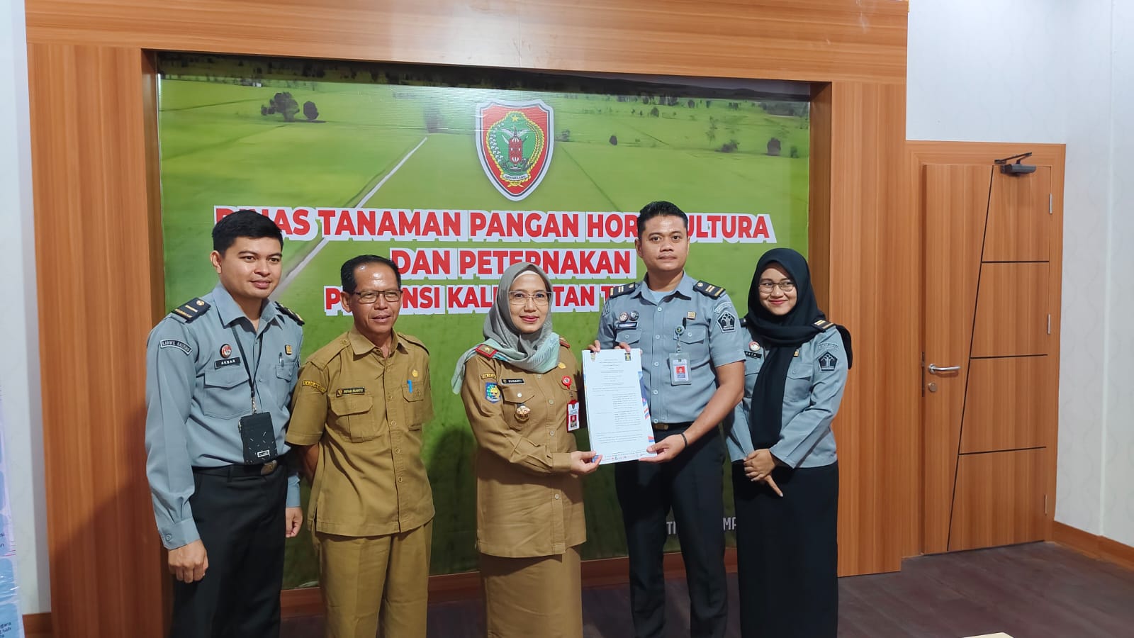 Kadis TPHP Prov. Kalteng Sepakati Tindak Lanjut Perjanjian Kerja Sama Pengembangan Kekayaan Intelektual dengan Kemenkumham