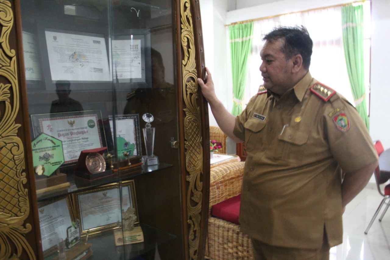 Penanganan dan Pembangunan Berkelanjutan  Sektor Lingkungan di Kalteng
