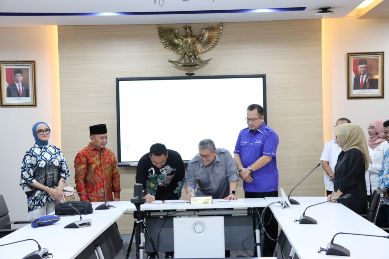 Disbun Prov Kalteng Tandatangani PKS dengan Institut Pertanian Bogor