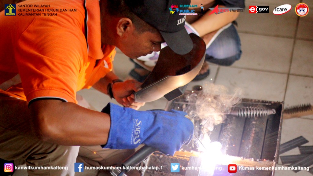 Wujudkan Program Prioritas Kemandirian Pada WBP, Lapas Sampit Gelar Pelatihan Las Listrik