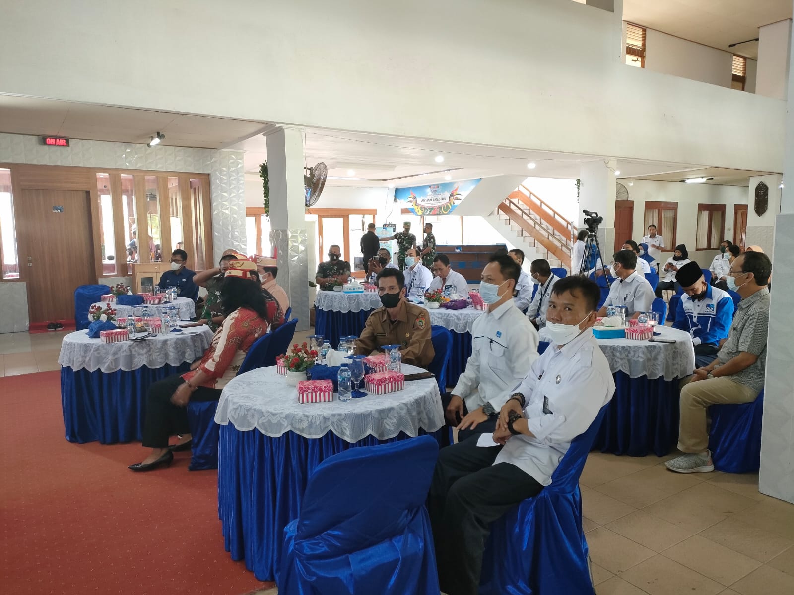 Kasi Kehumasan Diskominfosantik Kalteng Hadiri Serah Terima Jabatan Kepala LPP RRI Palangka Raya