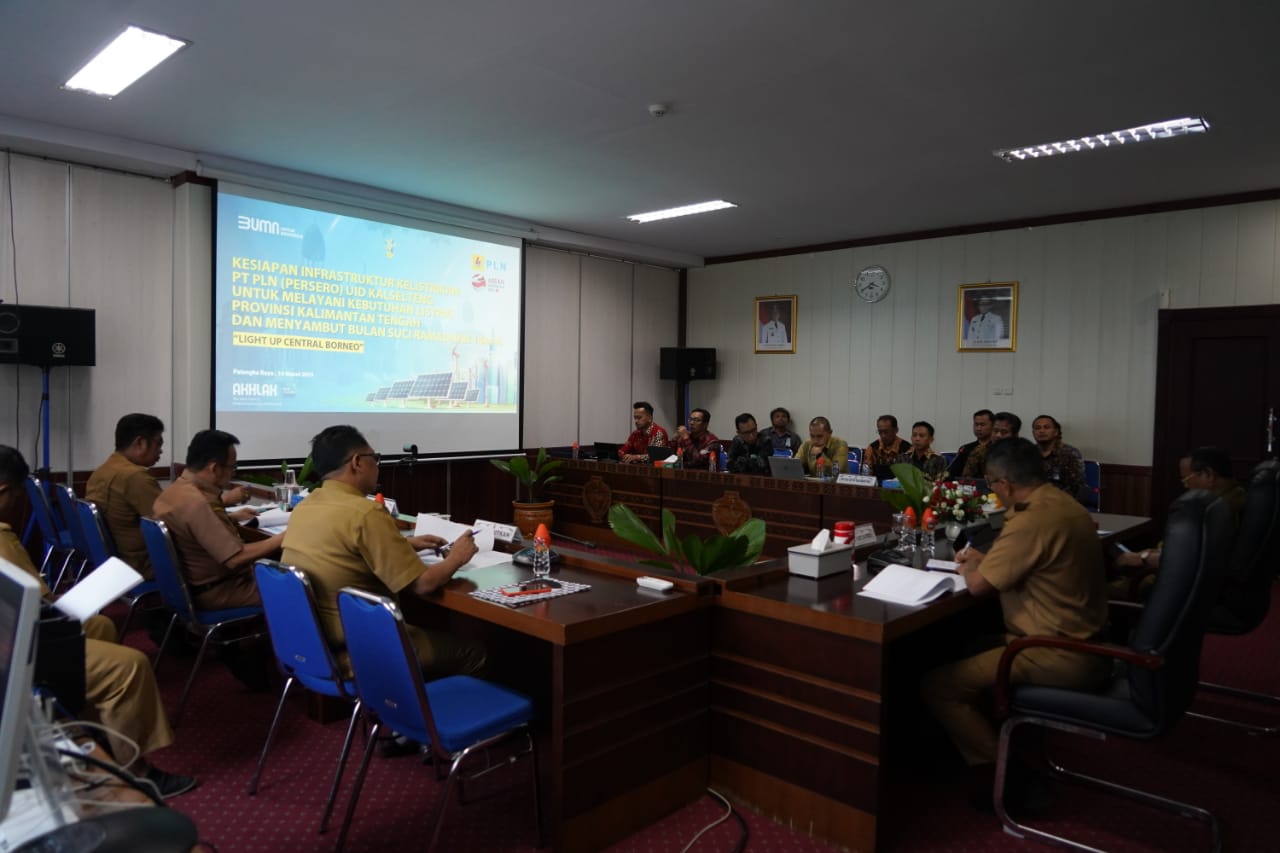 Sekda Nuryakin Harapkan Kelistrikan di Kalteng Bisa Merata 