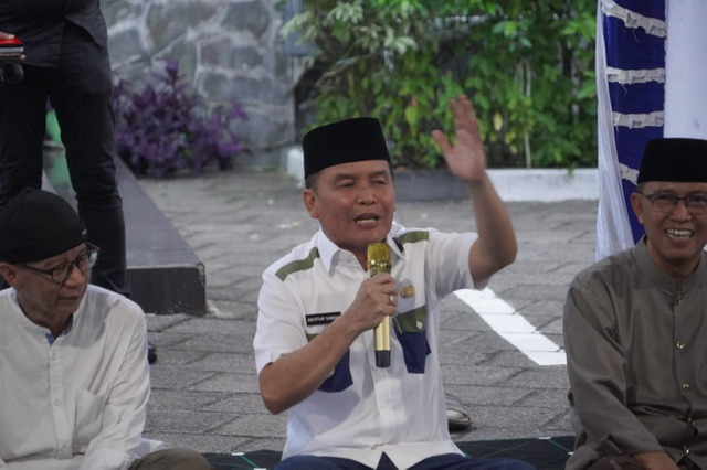 Hadiri Buka Puasa Bersama di Kalteng Pos, Gubernur H. Agustiar Sabran : Insan Pers Kawal Pembangunan di Kalteng