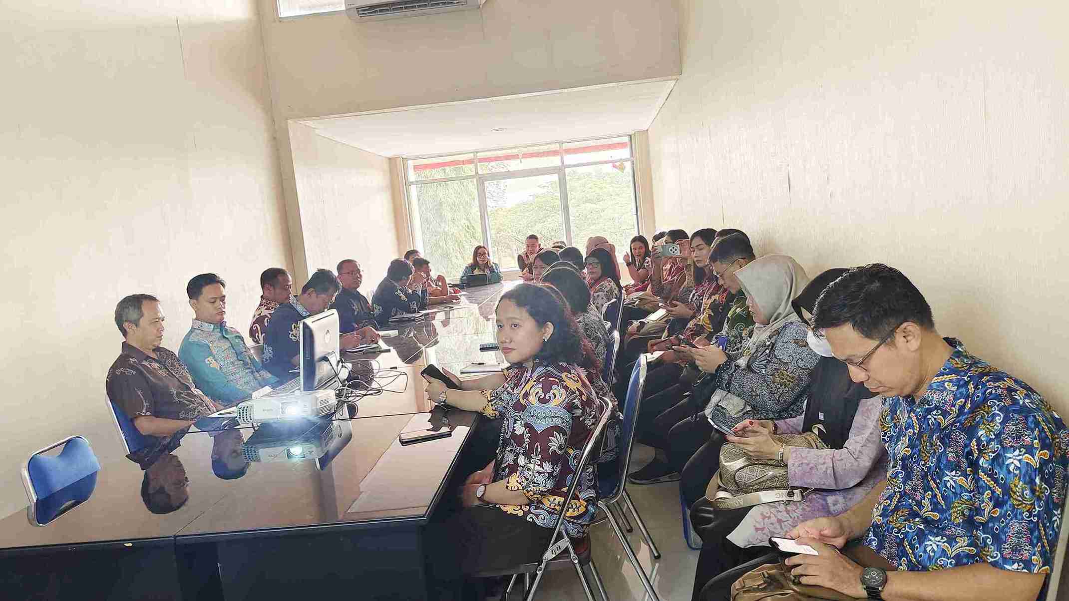 Tingkatkan Indeks RB Menuju BB, Tim RB Prov. Kalteng Laksanakan Rapat Koordinasi