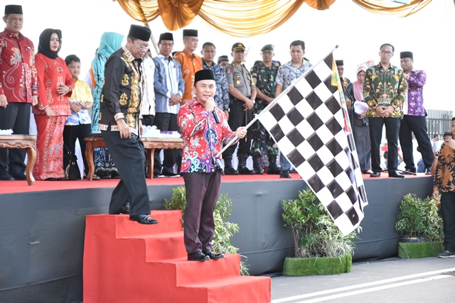 Pembukaan Pawai Taâ€™aruf MTQ XXIX Tingkat Provinsi Kalteng 2018 