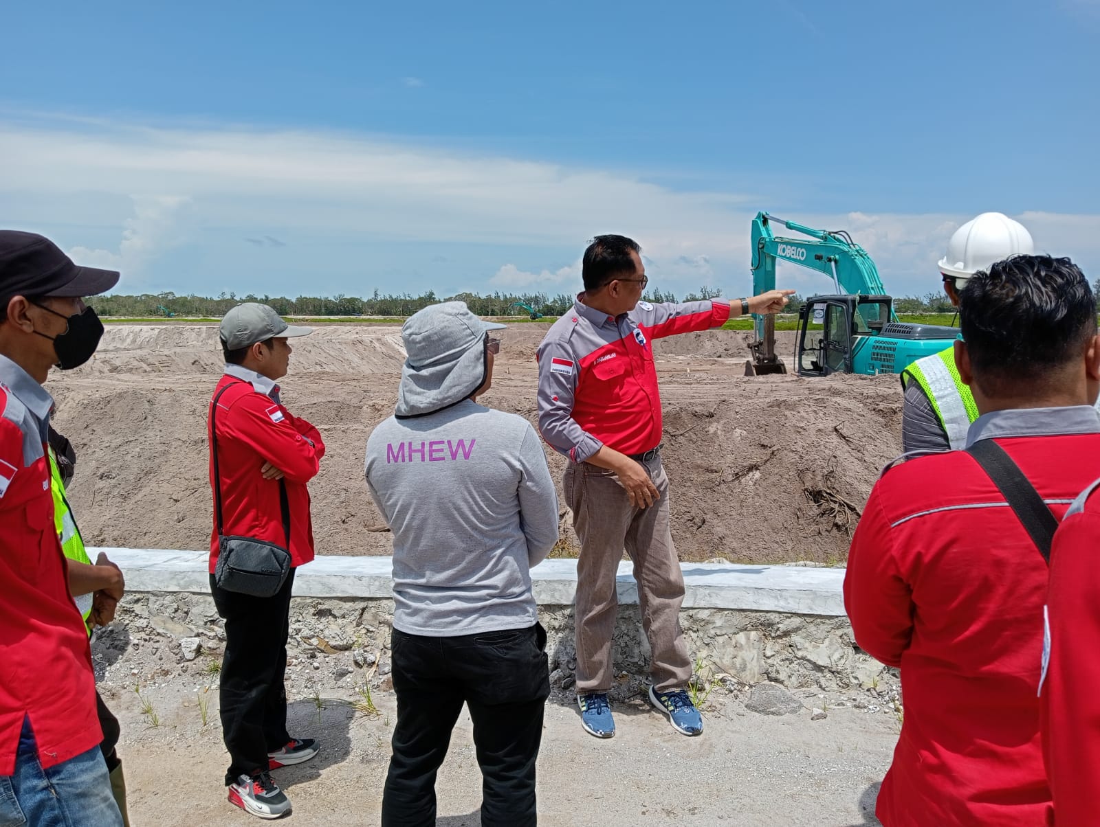 Kunjungi Shrimp Estate, Kepala Dislutkan Optimis Bulan November Tebar Benih Perdana